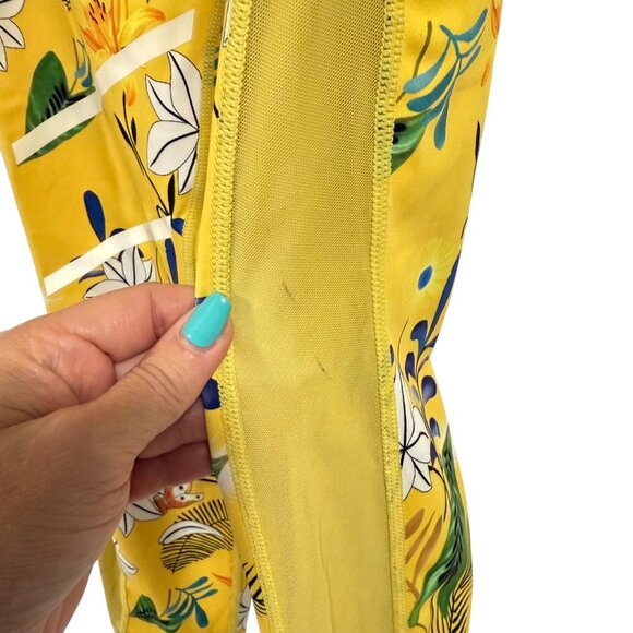 Zyia Active Lock N Tight Yellow Floral Reflective Mesh Leggings Size 8 - 10 - Picture 3 of 8